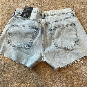 Women’s Gap Shorts